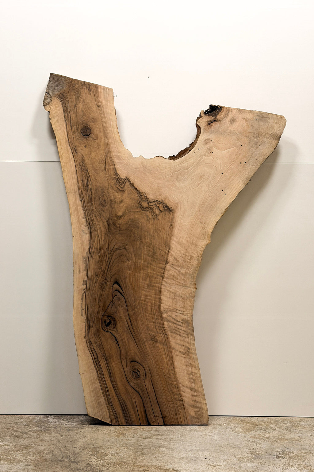 Walnut Live Edge