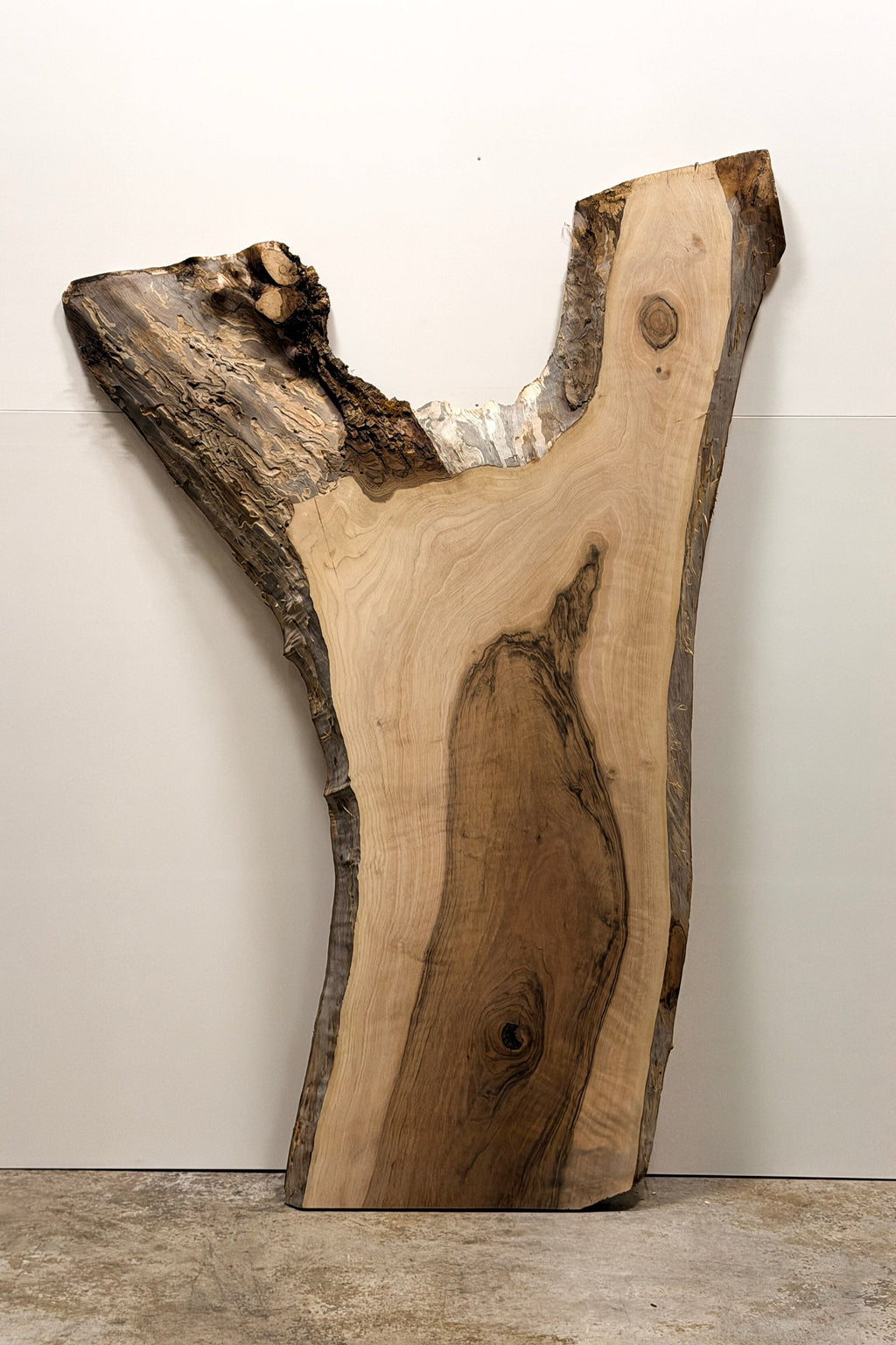 Walnut Live Edge