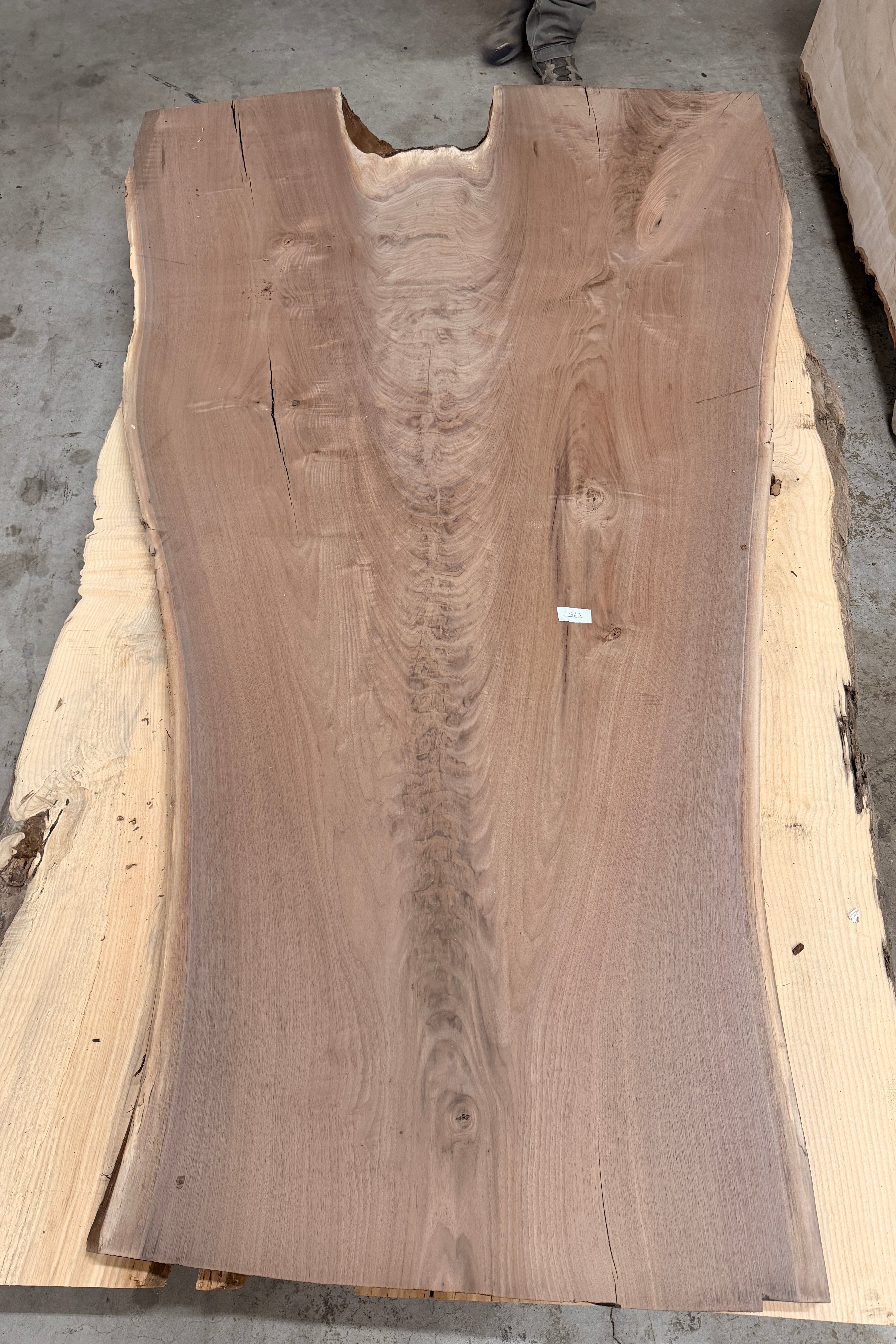 Walnut Live Edge